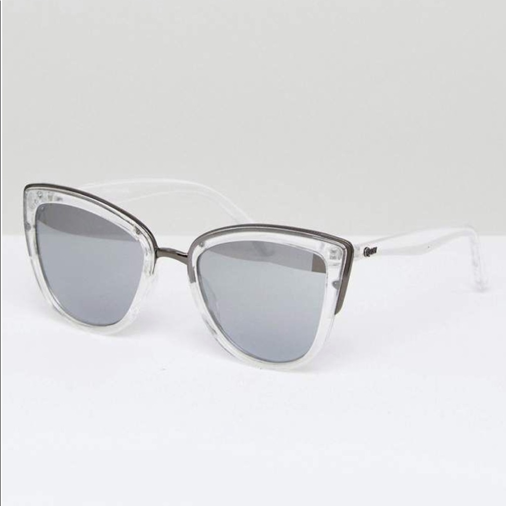 Quay Australia “my girl” sunglasses